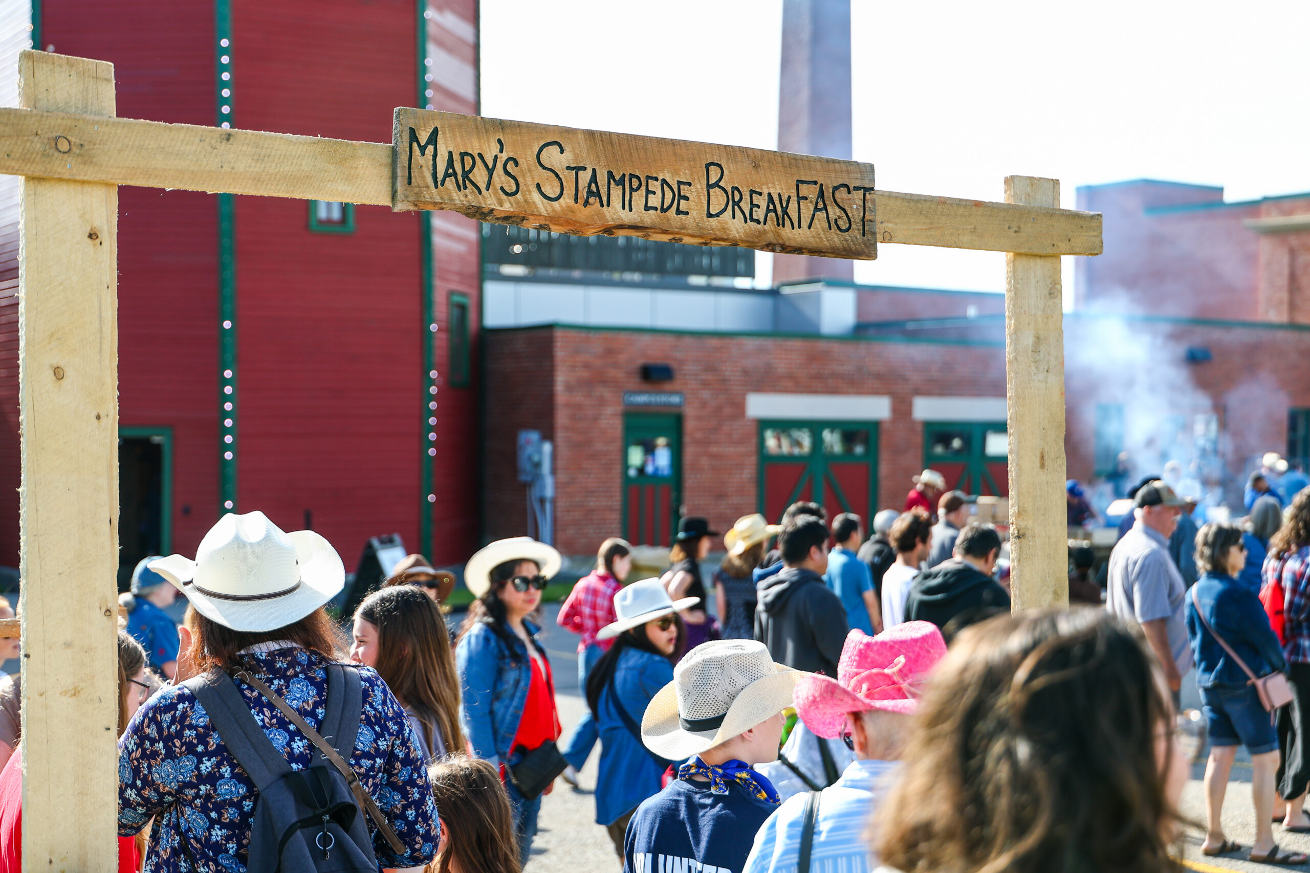 Mary’s Stampede BreakFEST Brings Campus and Community Together 